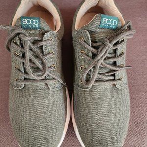 8000 Kicks Waterproof Hemp Sneakers-New without Tags-Unisex